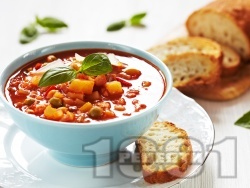 Зеленчукова супа с картофи, грах и домати - снимка на рецептата